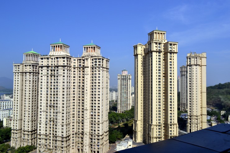 Skyscrappers of Hiranandani