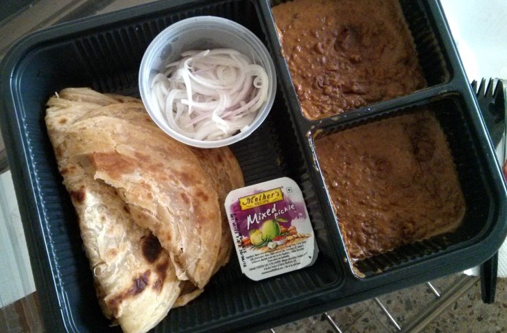 Dal Makhani and Paratha Combo