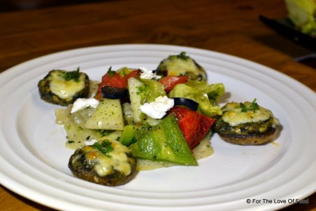 Spinach & Three cheese baked mushroom